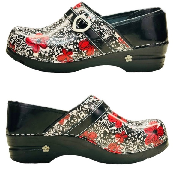 Sanita The Original Danish Clogs Koi - Picture 1 of 14